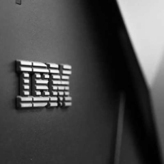 Презентация чипа IBM с 0,7-нм технологией