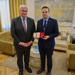 Head of UNICEF awarded order by Ukraine