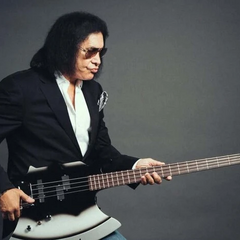 Легендарный музыкант в больнице в Малибу