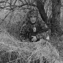 Тренер Александр Пойда на хоккейной тренировке