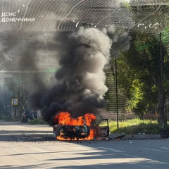 Российский FPV-дрон сбивает гражданский автомобиль