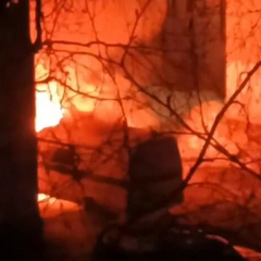 В Архангельську поліцейські машини у полум'ї