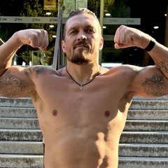 Александр Усик о бое с Фьюри и Джошуа