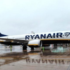 Рейси Ryanair скорочені через зростання цін на паливо