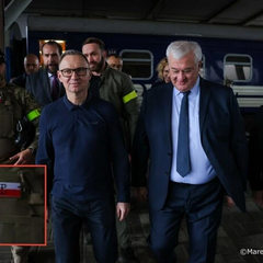 Охоронець Дуди з неоднозначним шевроном