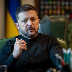 Зеленський і Стармер говорять про санкції