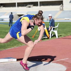 Українська збірна на підіумі з нагородами