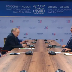 Putin met with the head of the Turkish Foreign Ministry