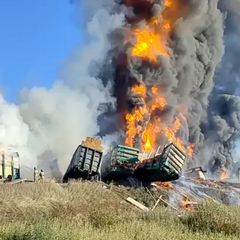 Пошкоджені вагони з бензином в області