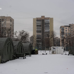 Перед пунктом незламності ДСНС в Киеве