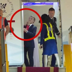 Подружжя Макронів у гарячому діалозі