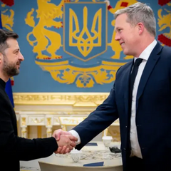 Повернення тіл воїнів до України