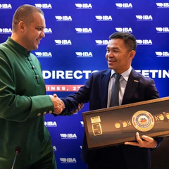 Пакьяо в федерации Кремлева