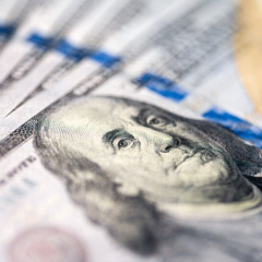 Прогноз курсу долара від МВФ, Кабміну та НБУ