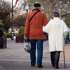 Експерти перевіряють пенсіонерів на можливі втрати