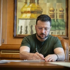 Зеленський вводить санкції проти Мосійчука та сина Богуслаєва