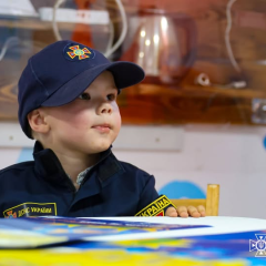 Mobile safety class for children