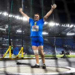 Український метальник молота під час турніру