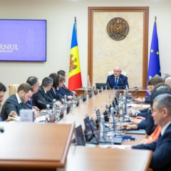 Согласно условиям для украинцев в Молдове