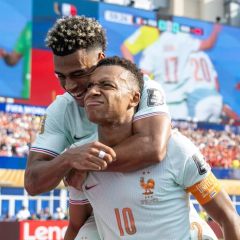 France defeats Morocco 2:0 in quarterfinals
