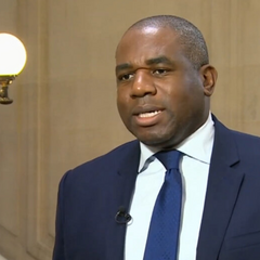 Леммі очікує Трампа на Великдень