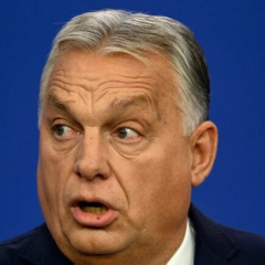 EU Commission proposes ban on Russian oil