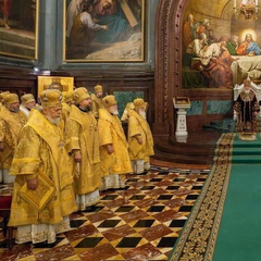 Семеро архієреїв УПЦ МП беруть участь в обряді на честь патріарха Кирила (фото)