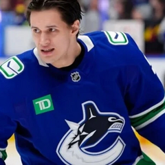 Російський хокеїст жаліється на життя у Канаді