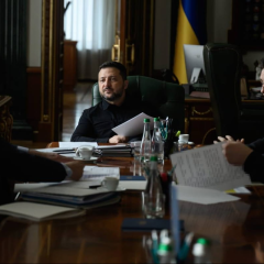 Зеленский объявил о готовности украинской делегации к переговорам с представителями США
