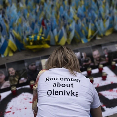 Память погибших украинских защитников и гражданских