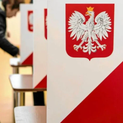 Верховний суд Польщі заборонив діяльність Комуністичної партії