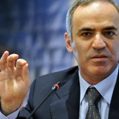 Garry Kasparov Urges Europe to Intensify Efforts in Restraining Russia and Bolstering Ukraine