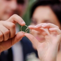 Шлюб для заможних за прерогативою: пояснення WSJ