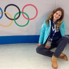 Olga Laiyeva and journalists' signatures