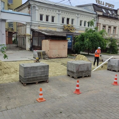 Тротуар в Сумах за 200 тыс.