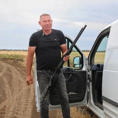 Фермер збиває російські дрони гвинтівкою