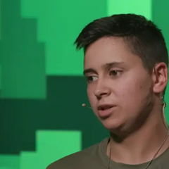 Раненая военнослужащая в коме