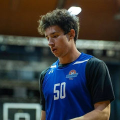 Коваль допоміг 