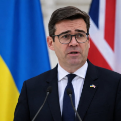 Премьер Великобритании впервые посетил Украину и подтвердил неизменную поддержку обороны на фоне угроз Москвы