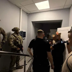 Детектив НАБУ передає секретні дані росіянам через оточення Януковича