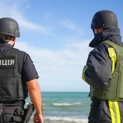 Пошуки зниклого хлопця в штормі