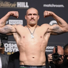 Усик вдячний українським військовим