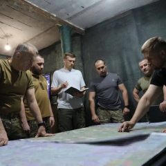 Сирский рассказал о сложных направлениях фронта