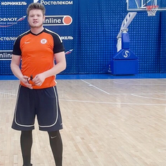 Український захисник ліквідує російського баскетболіста