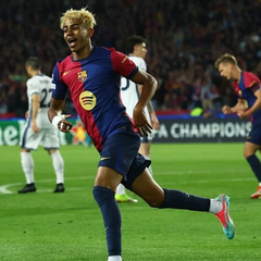 Отец звезды «Барселоны» Ямаля обратился к болельщикам «Реала»