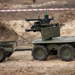 Курс для операторів наземних роботів від Армії+