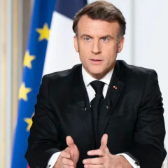 Photo: Emmanuel Macron and the French flag