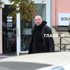 Фото Муріка з Green Grey