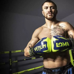 Ломаченко зізнався, як став релігійнішим