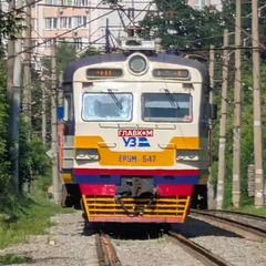 Задержки поездов после обстрелов